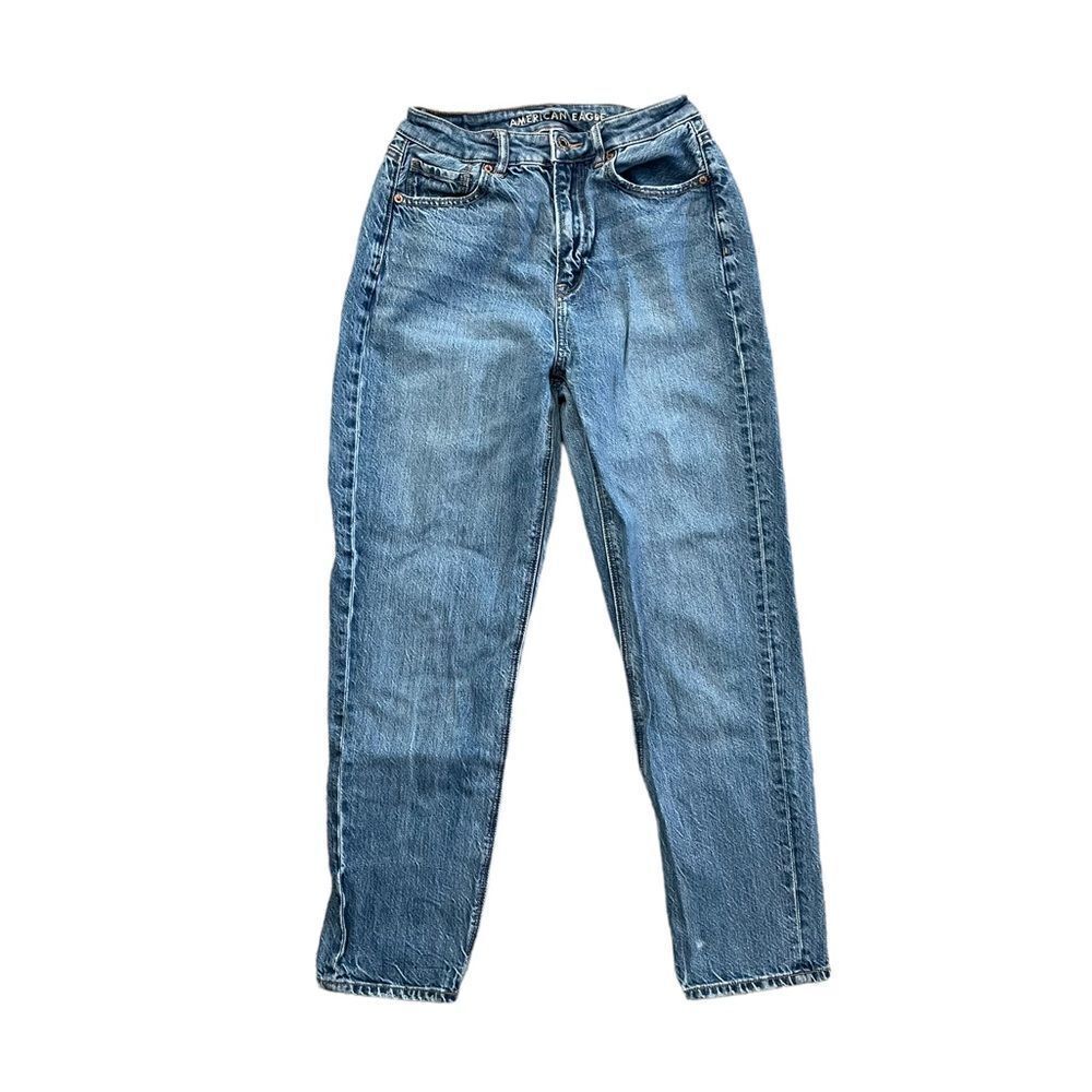 AMERICAN EAGLE Mom Straight Jean Size 2